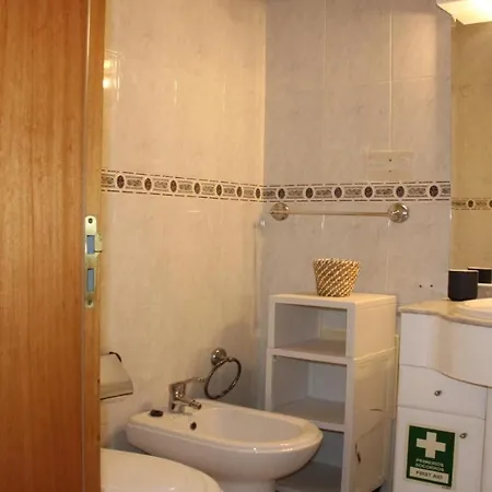 Casa Jardins Da Rocha *